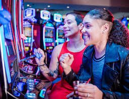 goldflsh ငါးပစ်ဂိမ်း Multiplayer ဝိုင်းပျော် မြန်မာ ကစားသမားများ